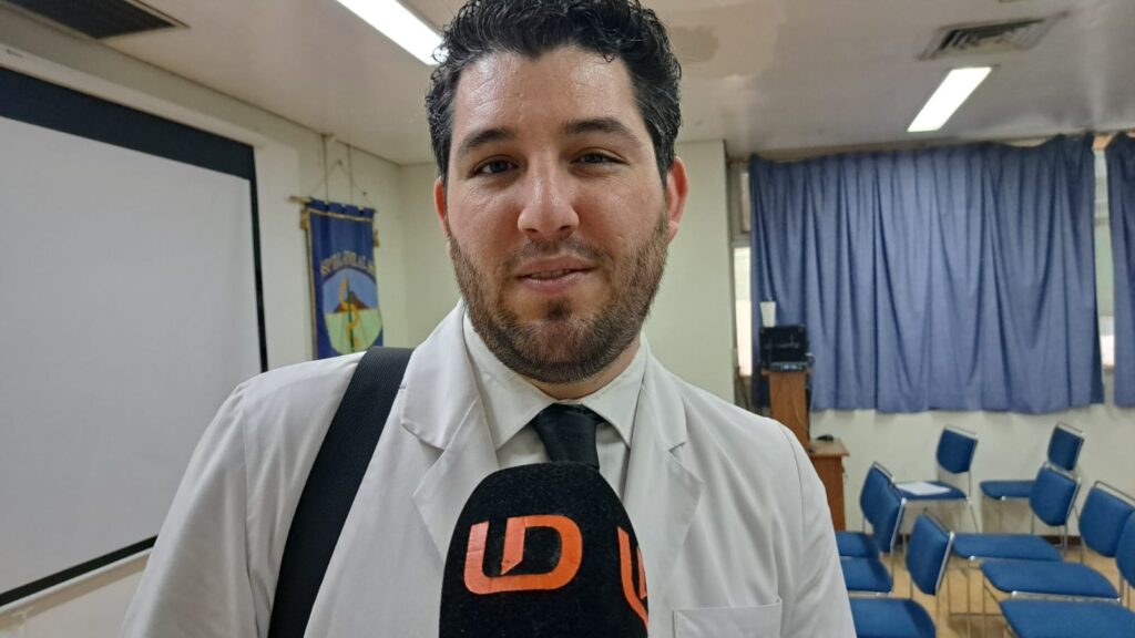 Valentín Alberto Torres Galaviz, residente de cirugía de tercer año del Hospital General de Los Mochis IMSS-Bienestar.