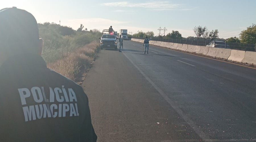 Accidente de motocicleta en la carretera México 15