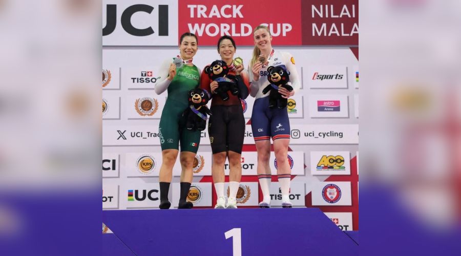 Podium de medallistas de ciclismo