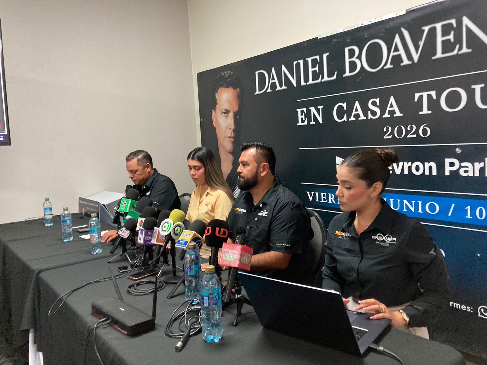 conferencia de prensa en Los Mochis