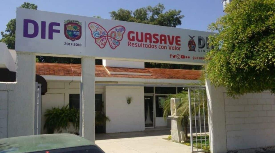 Exterior del edificio DIF unidad Guasave