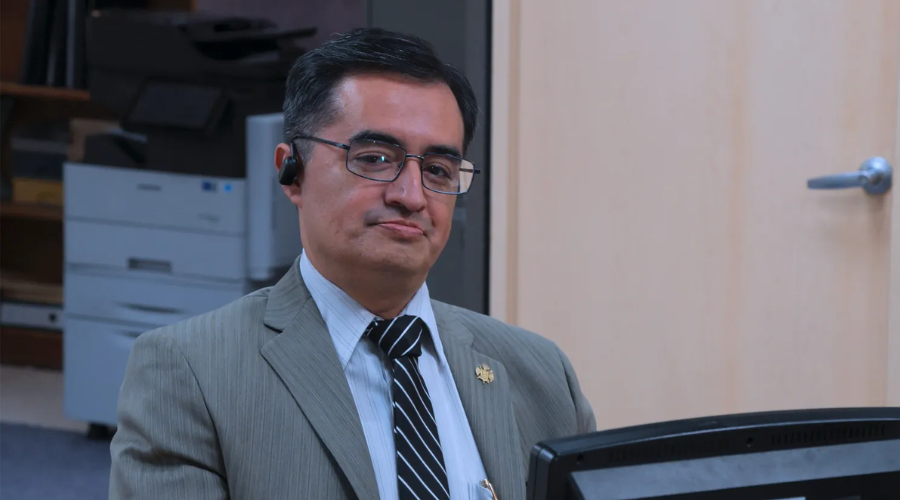 Edgar Villa.