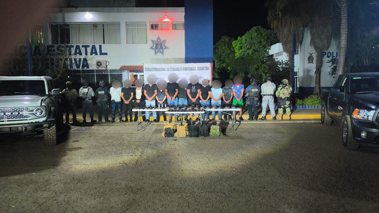 Detenidos con la cara blureada además de artefactos confiscados
