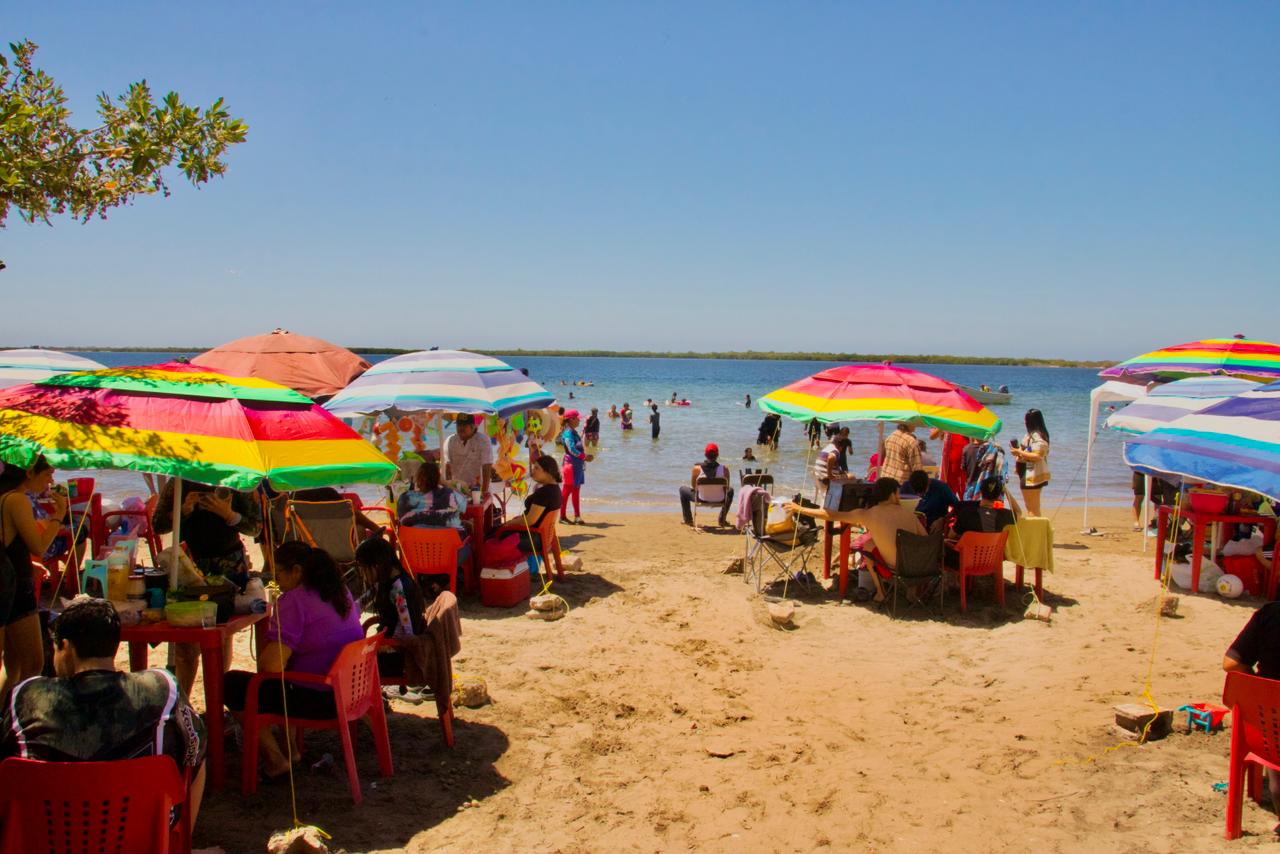 Turistas en la Playa