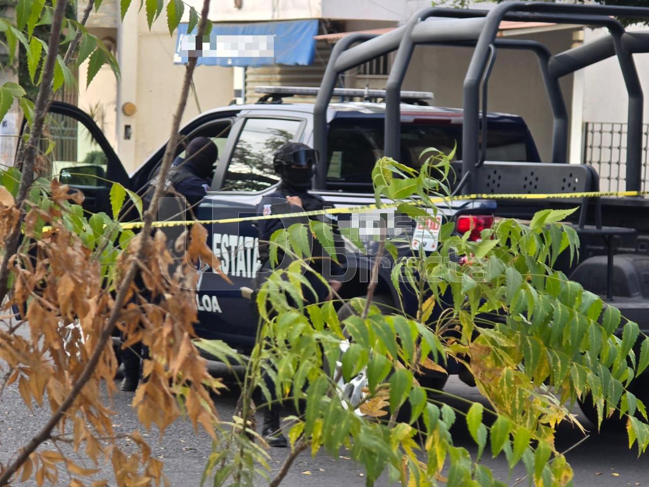 unidad policiaca en una calle