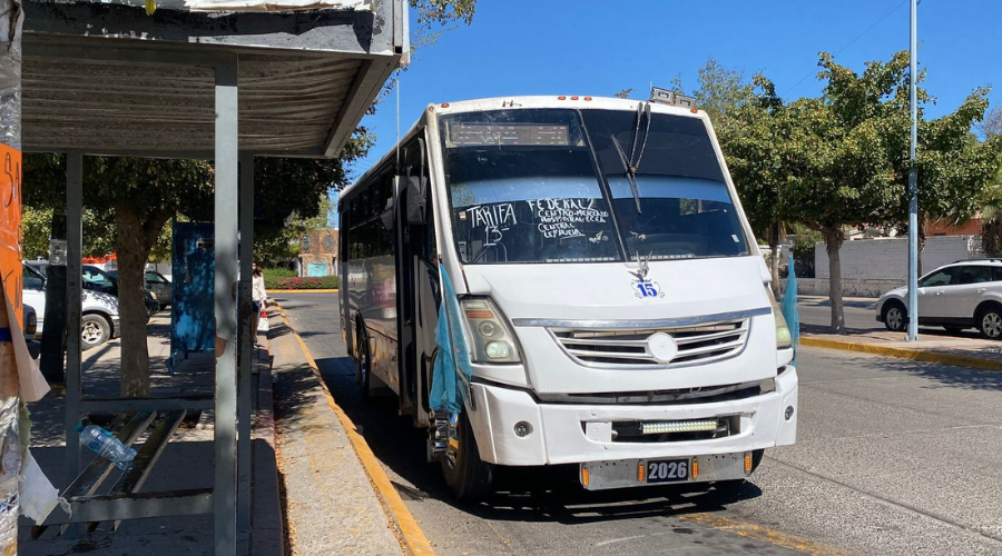 Parada de camión urbano en Guasave