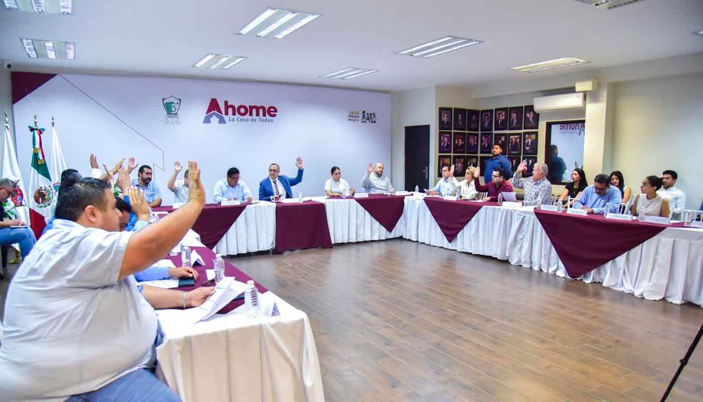 Sesión de cabildo del municipio de Ahome