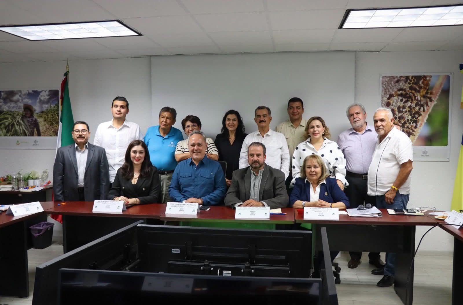 Integrantes de la Asociación Nacional de Titulares de Acuacultura y Pesca (Antap)