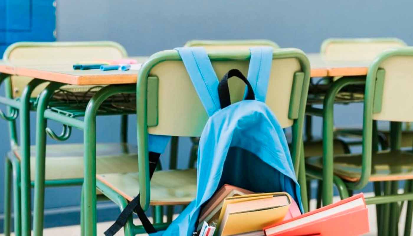 Aula de clases sin alumnos