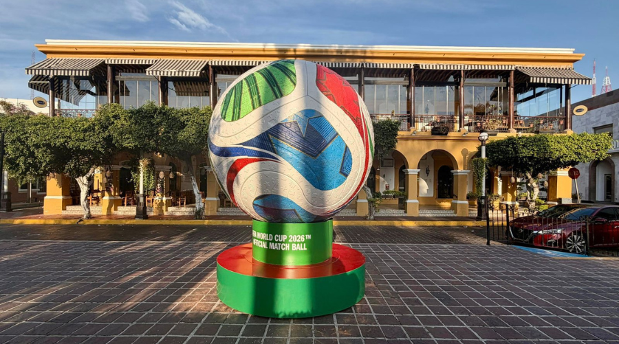Balón gigante Adidas Trionda