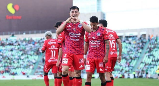 ¡Por nuevos refuerzos! Le echa la lupa Miguel Herrera a ex jugadores del Mazatlán FC