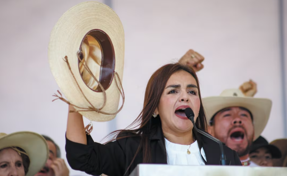 Grecia Quiroz perfila candidatura independiente rumbo a 2027 en Michoacán