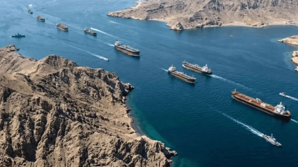 Estados Unidos bloquea 73 petroleros iraníes y aumenta tensión en Ormuz
