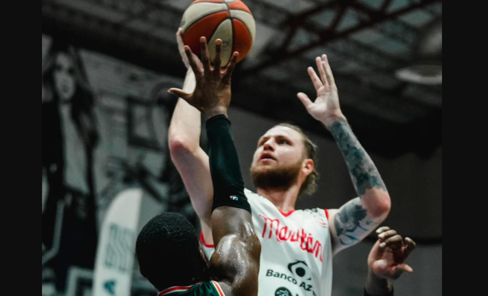Pioneros vence de forma agónica a Venados y mantiene viva la esperanza de playoffs