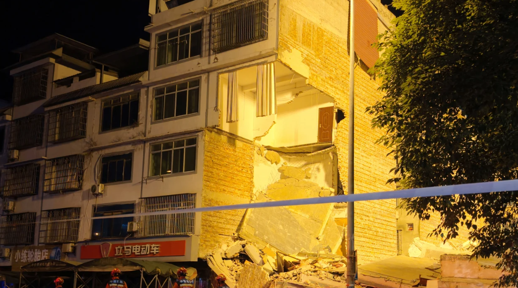 Terremoto en el sur de China deja muertos, heridos y miles de evacuados