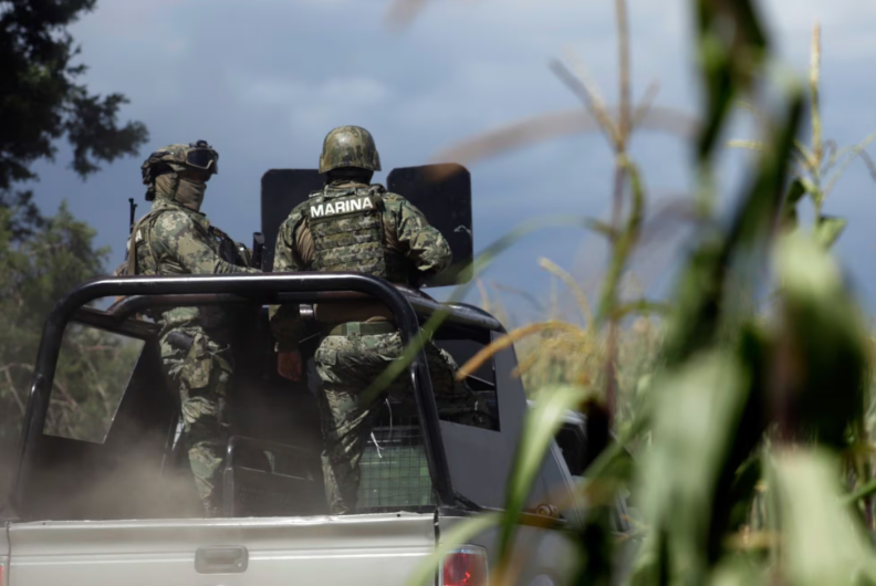 Militares