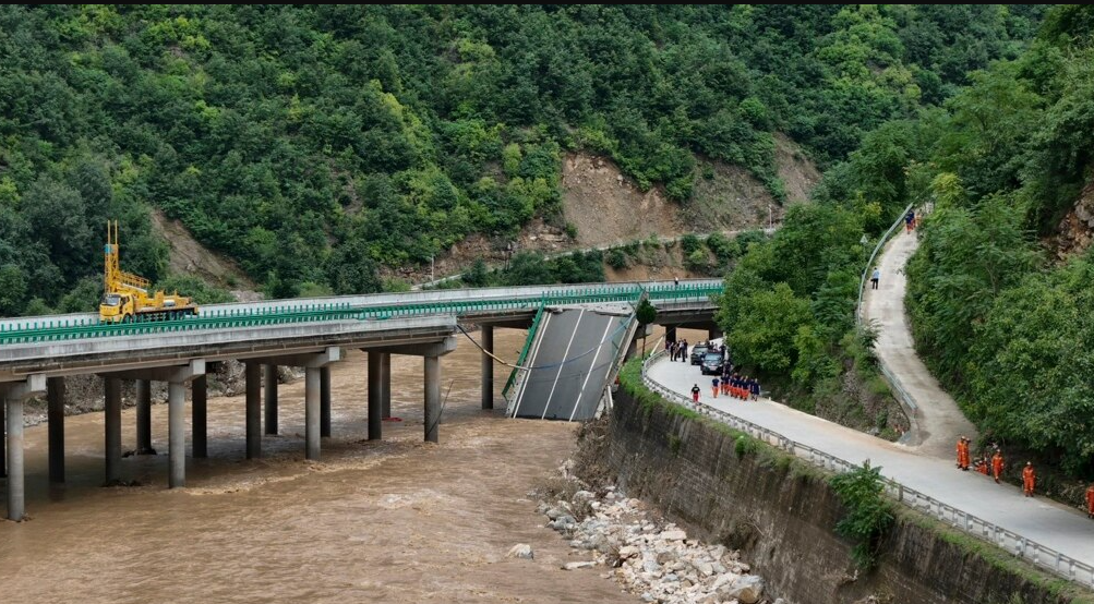 Temporal golpea el centro de China; reportan cinco fallecidos y 11 desaparecidos