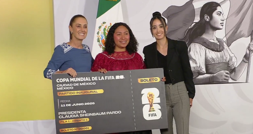 Sheinbaum regala boleto para el Mundial