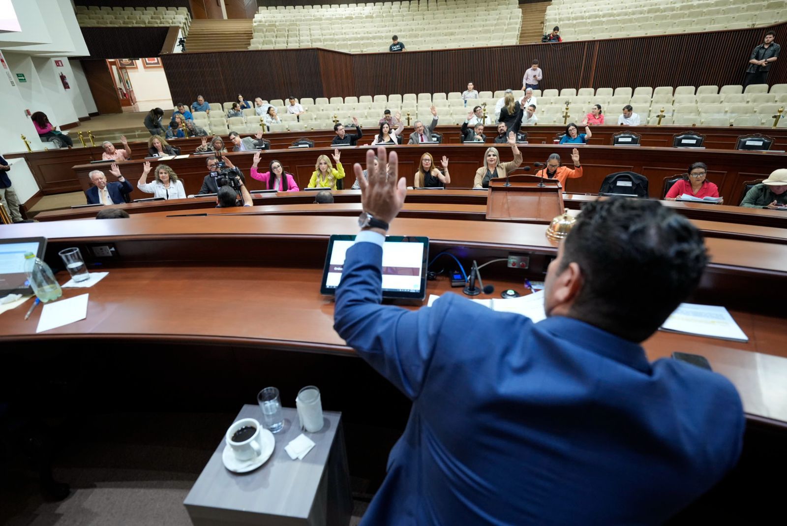 Diputado Kristiam Alexis Espinoza García en el Congreso de Sinaloa