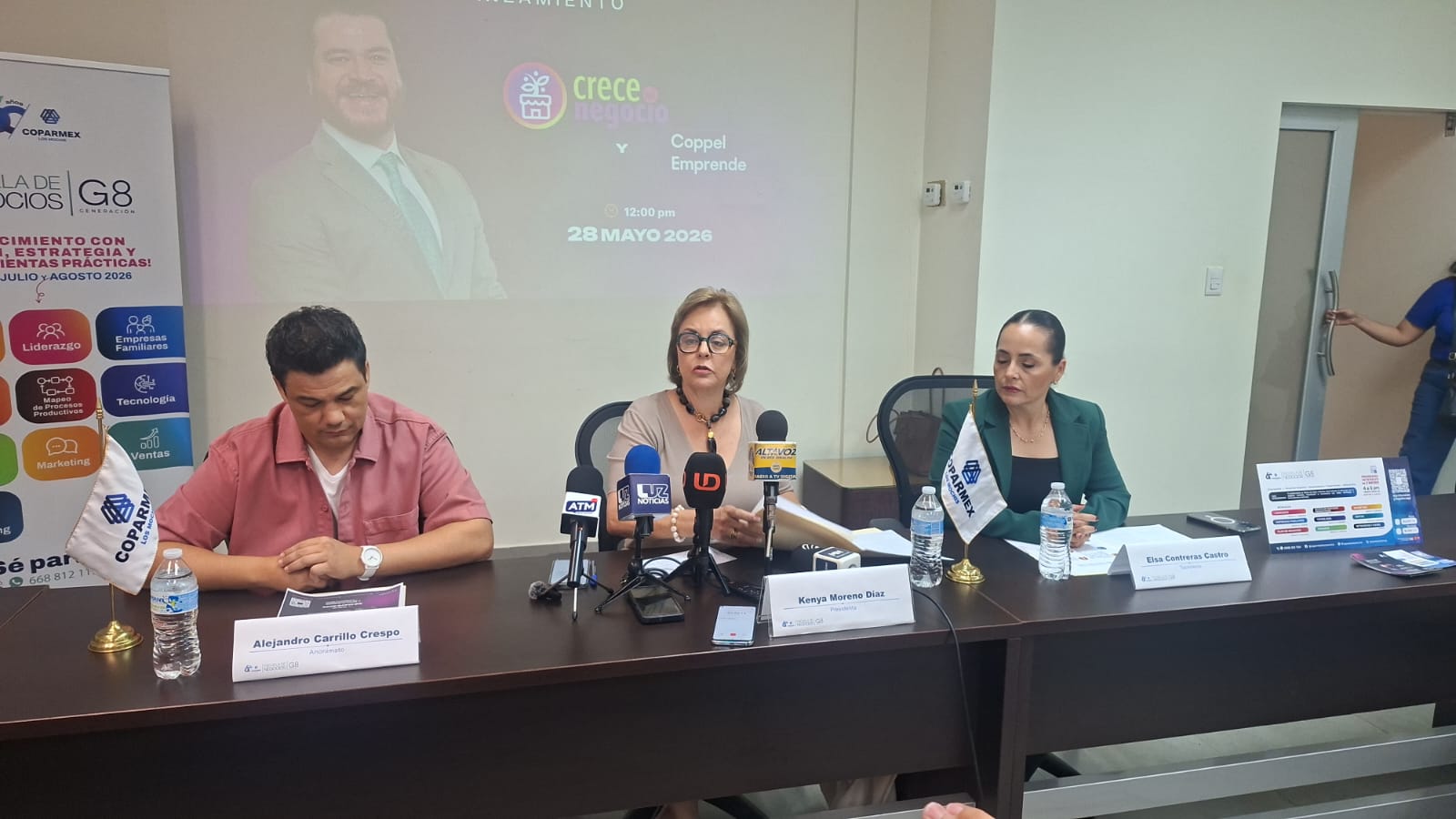 Autoridades de Coparmex en conferencia de prensa