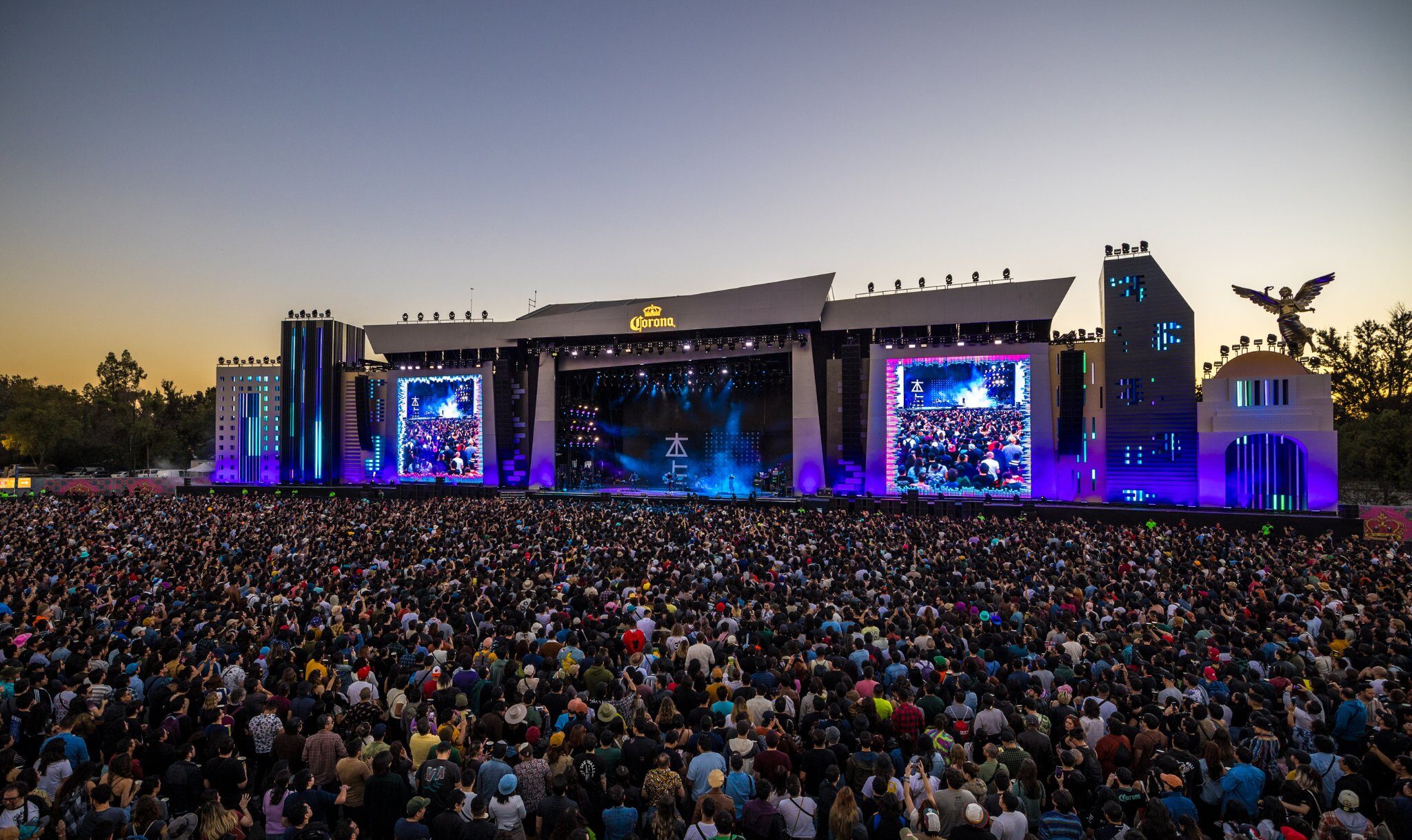 Corona Capital 2026: anuncian cartel oficial con The Strokes, Gorillaz, Twenty One Pilots y más