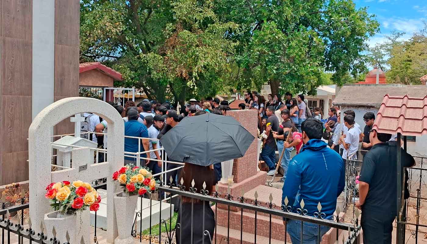 Despedida de Carlos Geovanny en Guasave