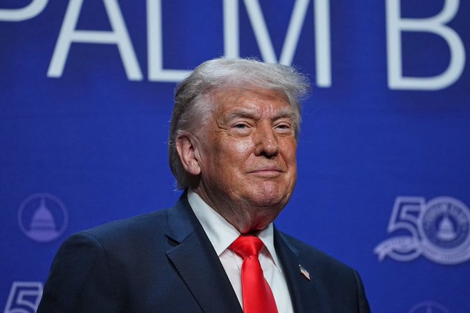 Trump asegura que podría tomar el control de Cuba 