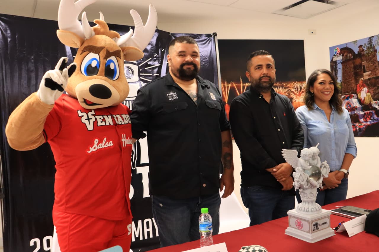 Rueda de prensa para anunciar el Festival Pacific Ink Master en Mazatlán.