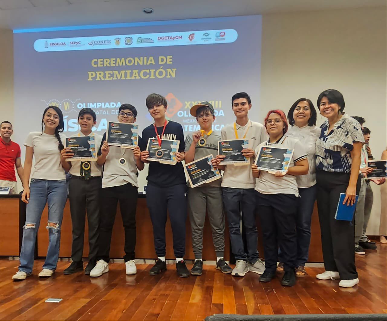 Estudiantes UAS