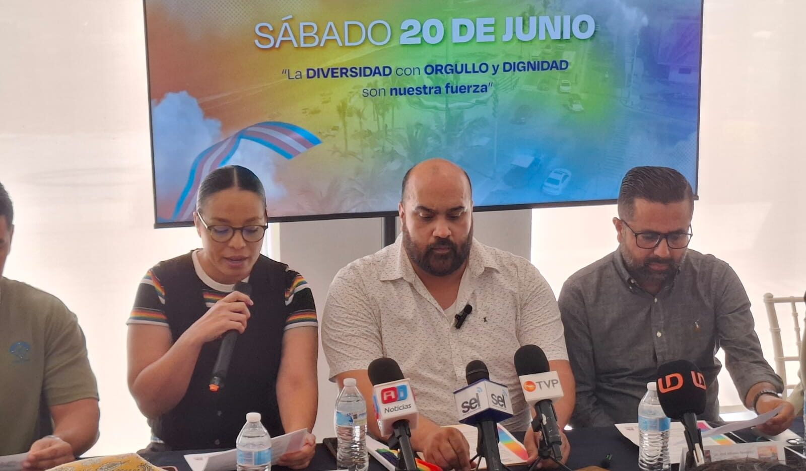 Conferencia de prensa previo a la marcha del orgullo LGBT+Maz 2026