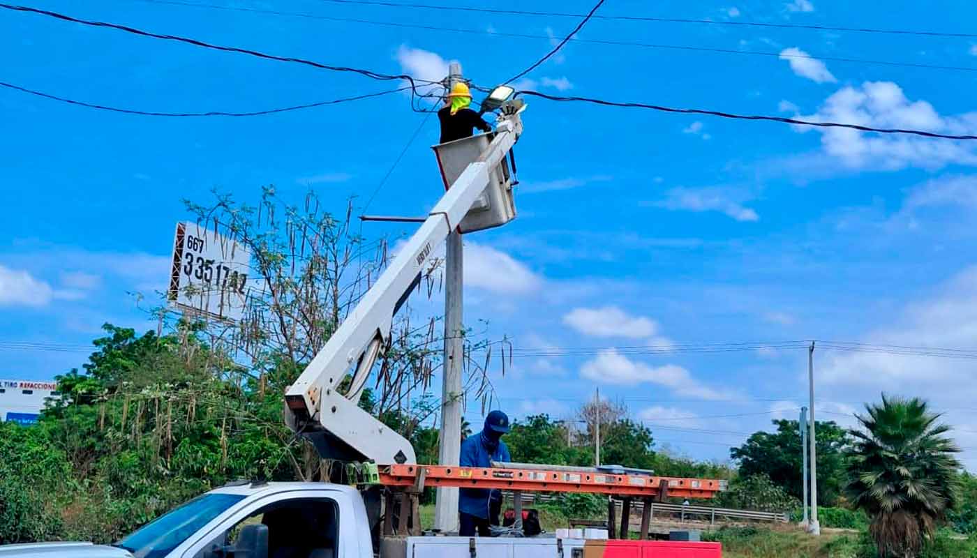 Mazatlán Brilla llega a distintas colonias