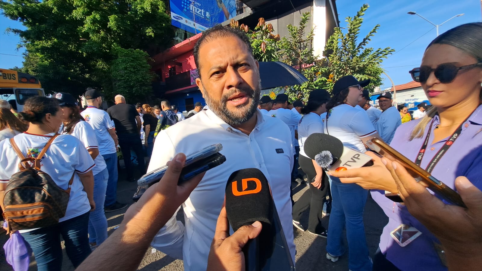 secretario del ayuntamiento, Moisés Ríos Pérez.