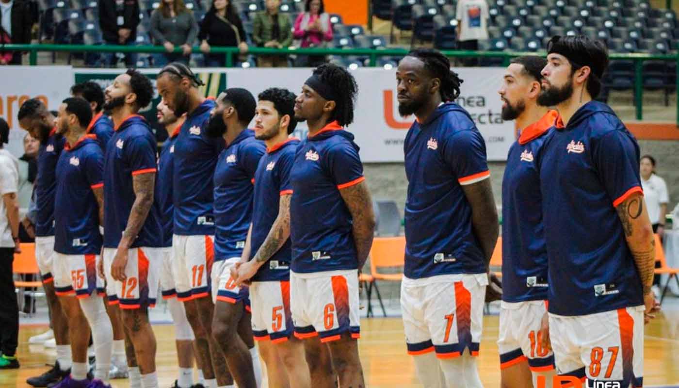 Jugadores de los Pioneros de Los Mochis