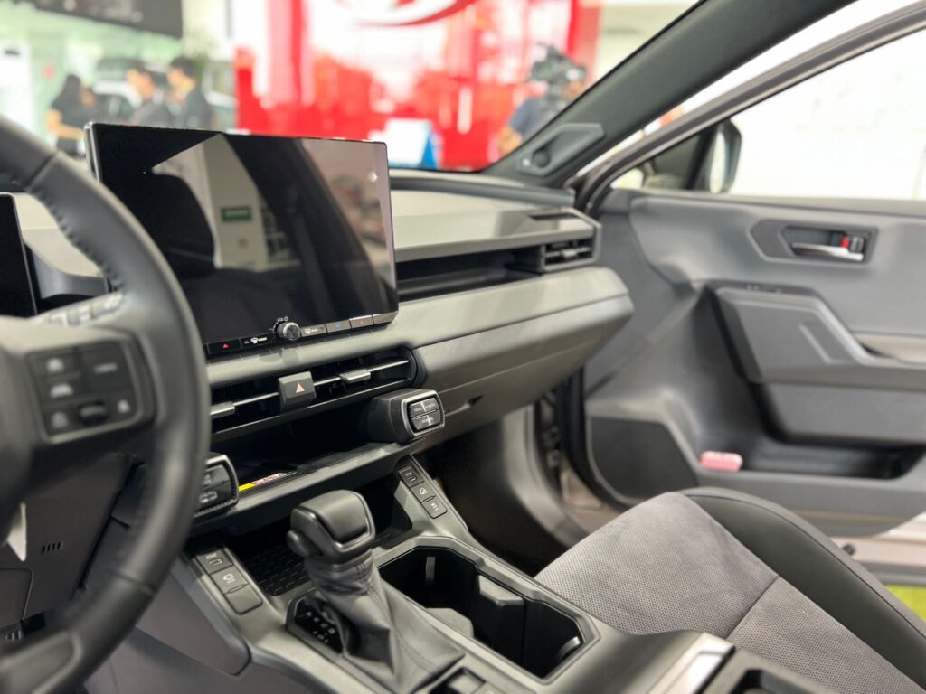 Interior de una camioneta de la Toyota Culiacán