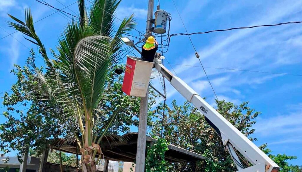 Trabajos del programa Mazatlán Brilla