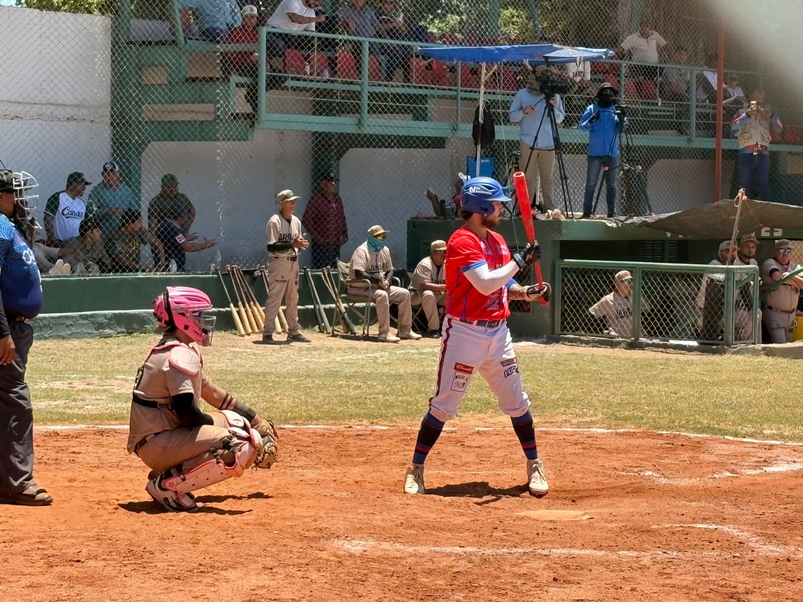 El campeón Pascoleros le quitó el invicto a Jahuara II al barrerlos en la “Clemente”