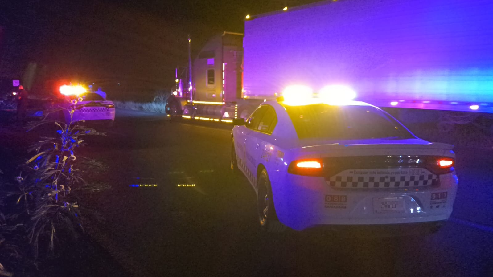 Elementos de la Guardia Nacional dirigió el tránsito de la carretera tras el accidente