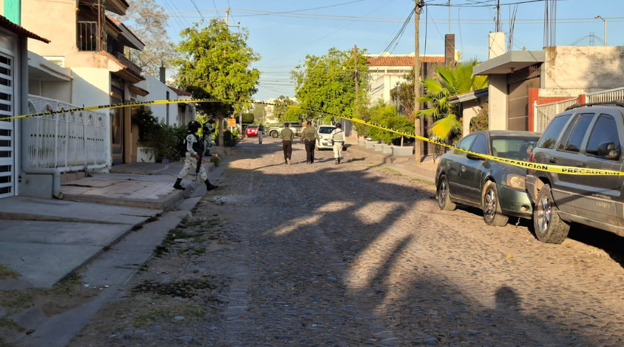 Guardia Nacional acordona calle tras un ataque armado