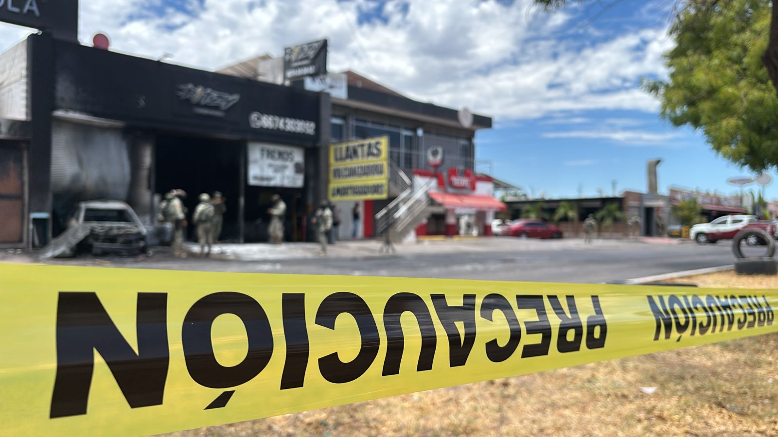 Taller incendiado en La Conquista, Culiacán