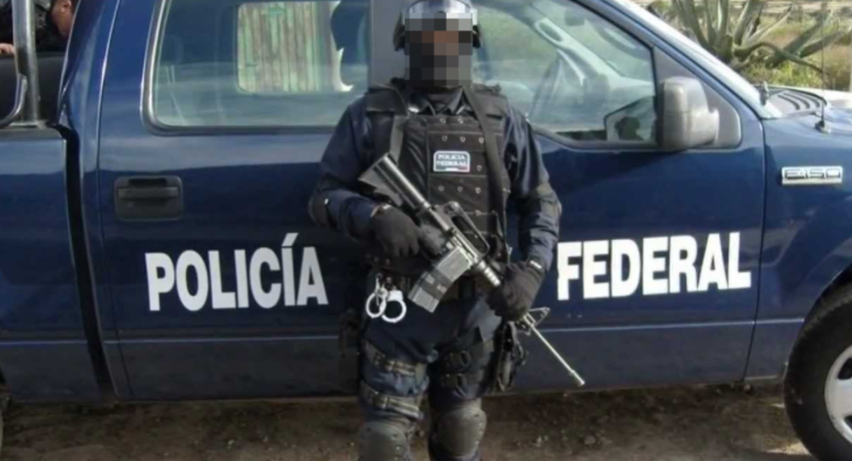 Policías federales