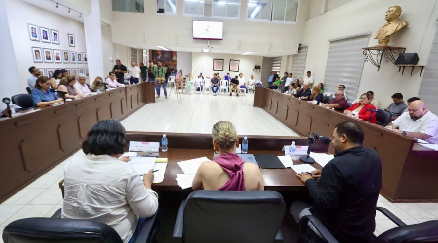 Sesión ordinaria de Cabildo en Mazatlán