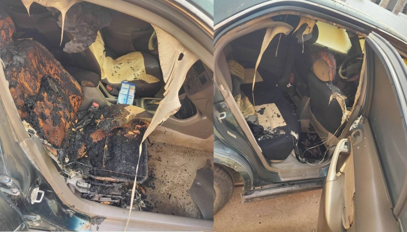interior de un carro calcinado