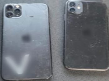 dos celulares de la marca apple color negro
