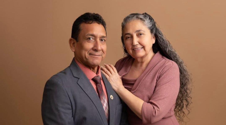 Pastores Jorge Castro y Leticia Soto