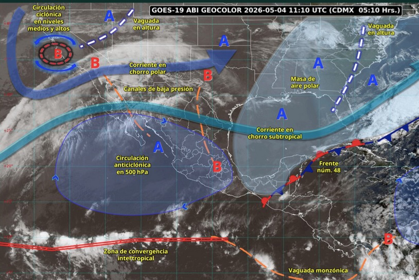 Imagen satelital de México indicando los sistemas meteorológicos activos con flechas y líneas