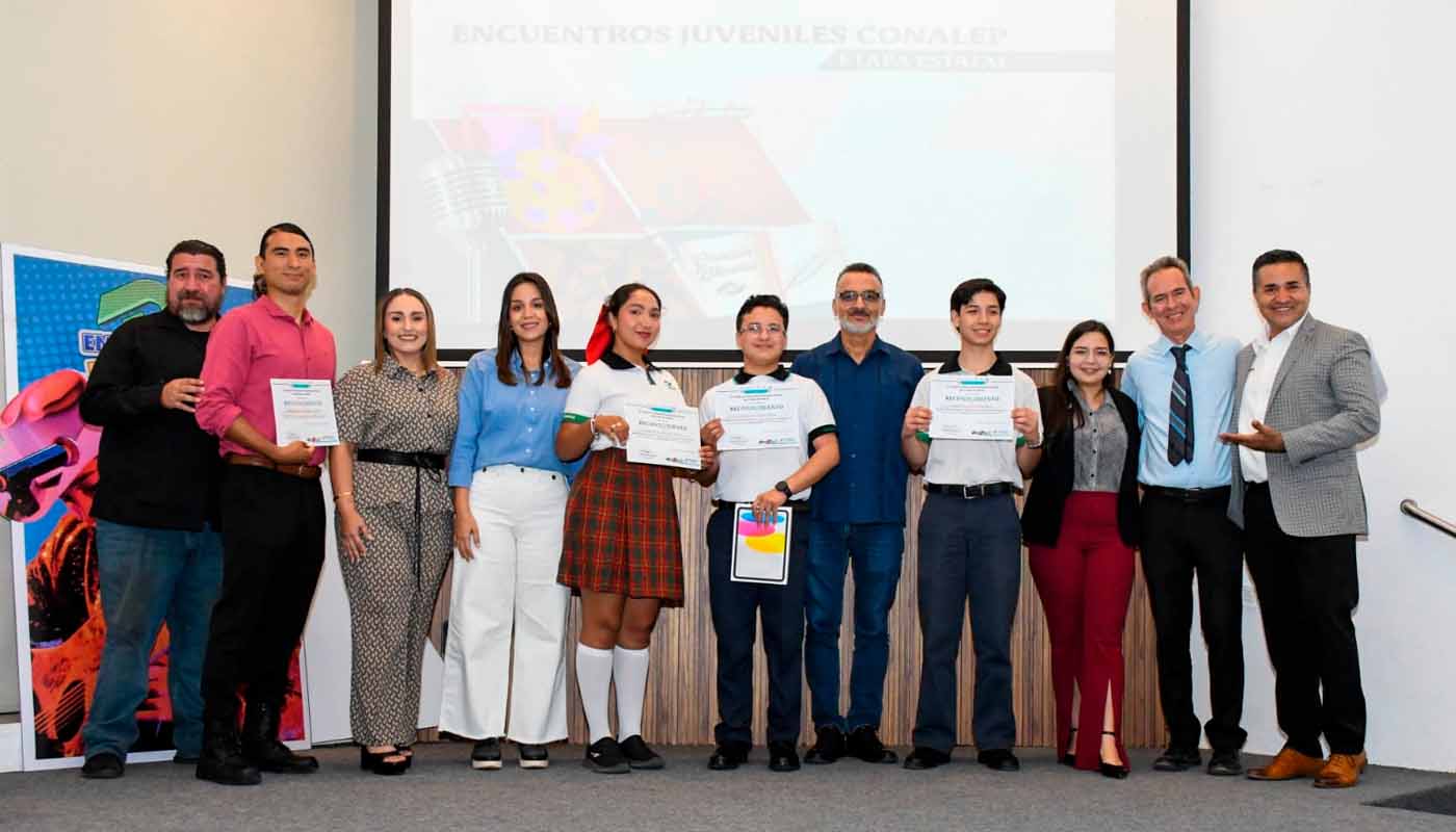 Alumnos de Conalep participan en concurso de oratoria