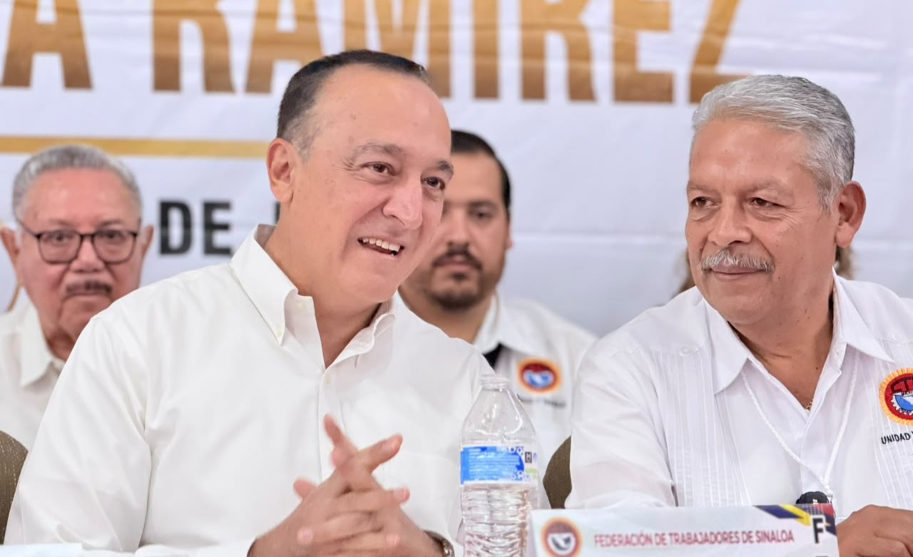 Antonio Menéndez de Llano Bermúdez Alcalde de Ahome y Tereso Medina Ramírez, secretario general de la Confederación de Trabajadores de México