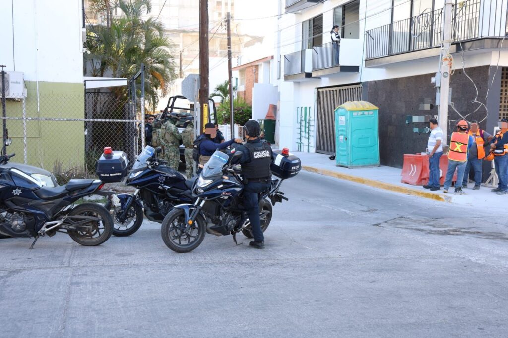 Agentes municipales presentes en el reporte del segundo asalto.