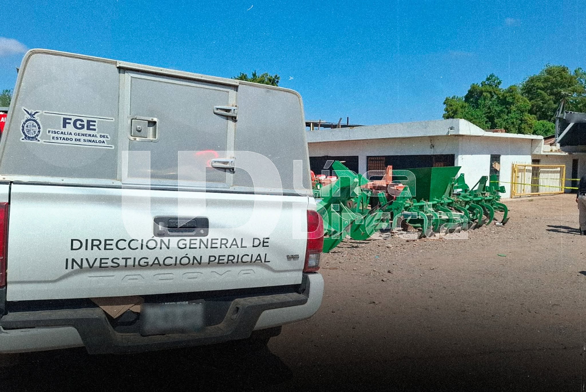 Unidad de la Fiscalía afuera del taller