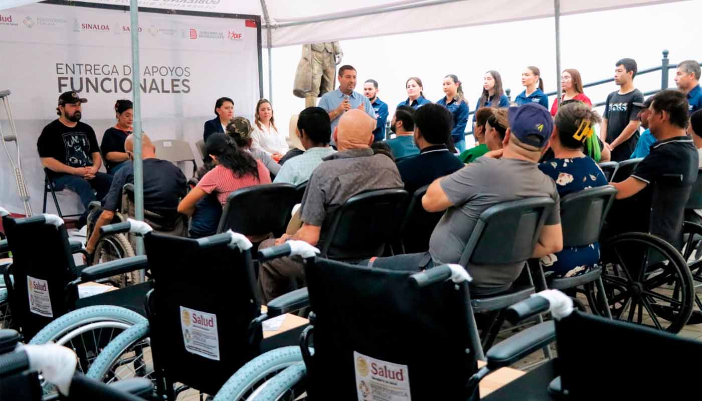 Badiraguato y DIF entregan apoyos funcionales